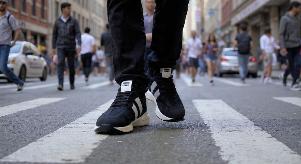 Pakshula Black-White SpeedRunner Sneakers