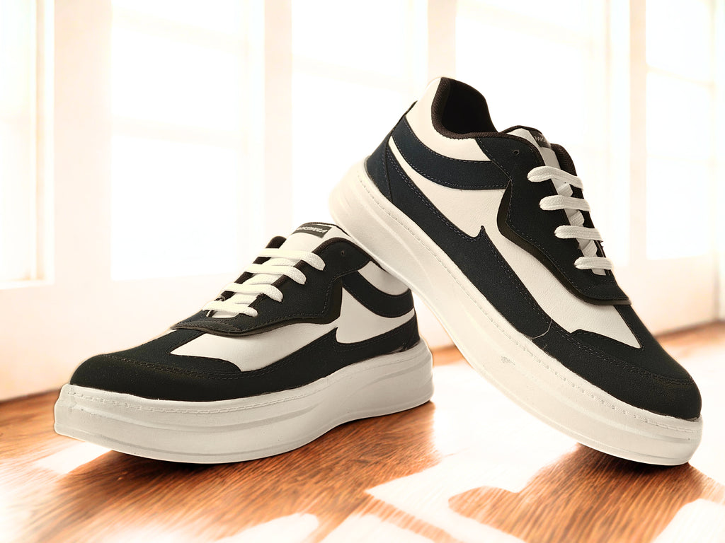 PAKSHULA Black–White Sporty Lifestyle Sneakers