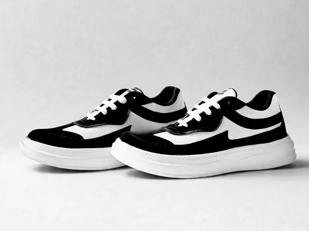 PAKSHULA Black–White Sporty Lifestyle Sneakers
