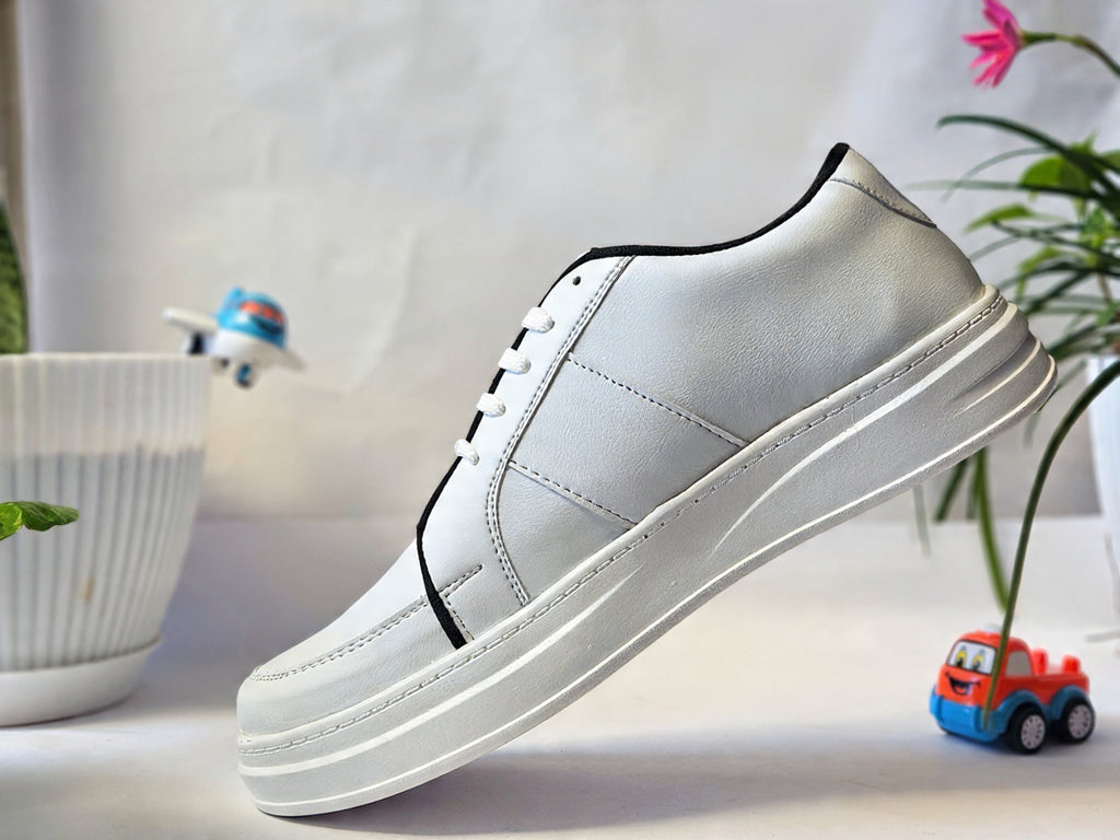 PAKSHULA Pure White Minimal Sneakers